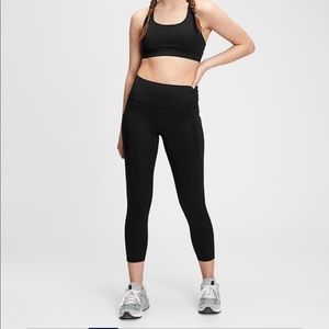GapFit Blackout Leggings